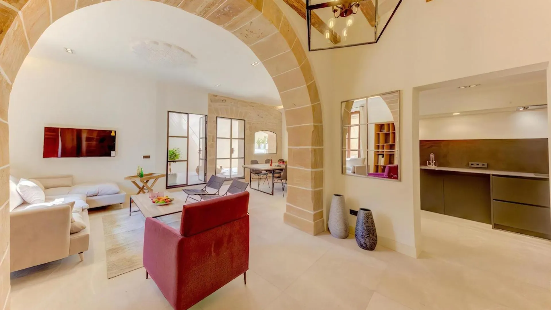 Charming Pollensa Villa Alicanti 4 Bedrooms Positioned In The Heart Of Old Town 0*, Pollenca